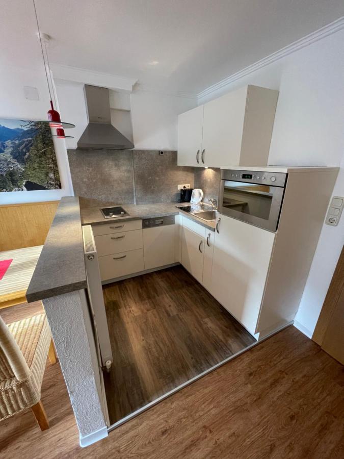 Gaestehaus Poell Mayrhofen Ngoại thất bức ảnh