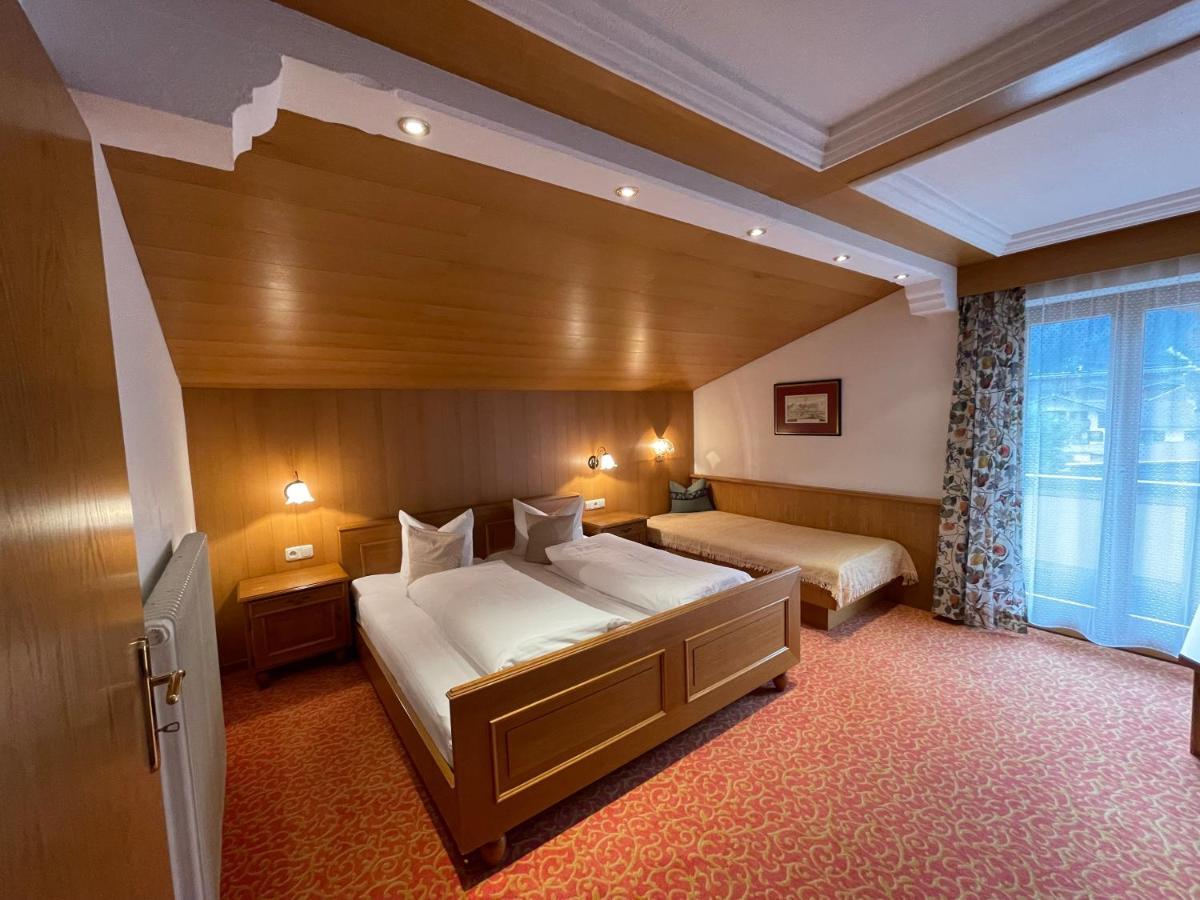 Gaestehaus Poell Mayrhofen Ngoại thất bức ảnh